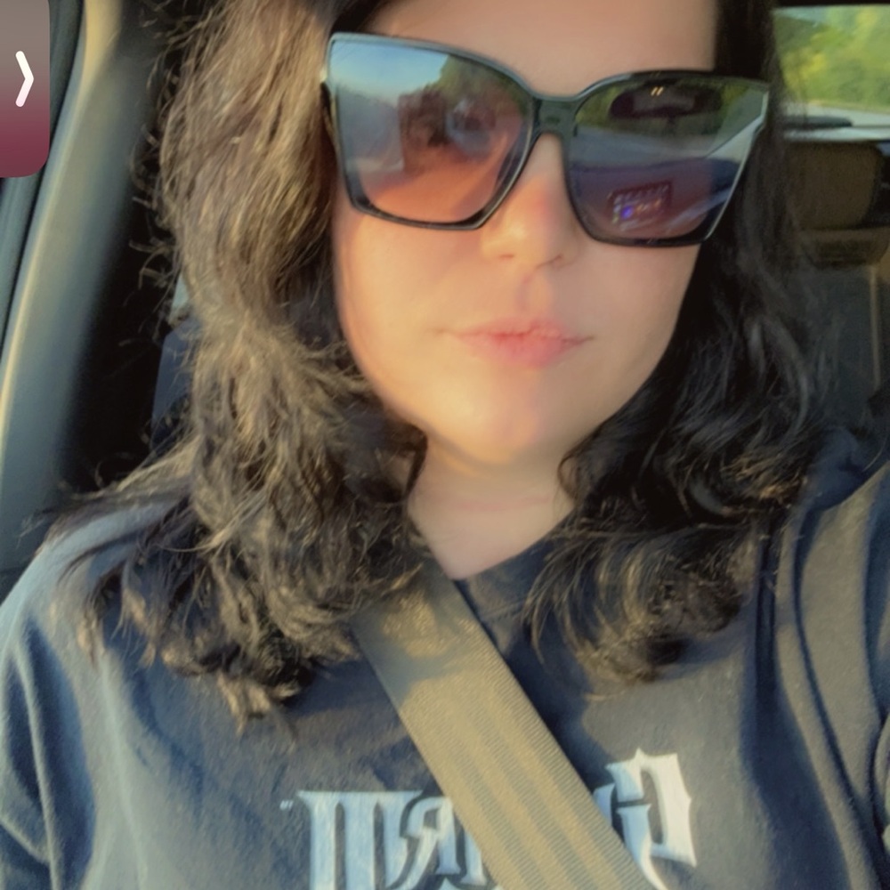 Meet your Posher, Wolf